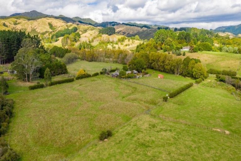 Photo of property in 125 Rangiora Road, Reikorangi, Waikanae, 5391