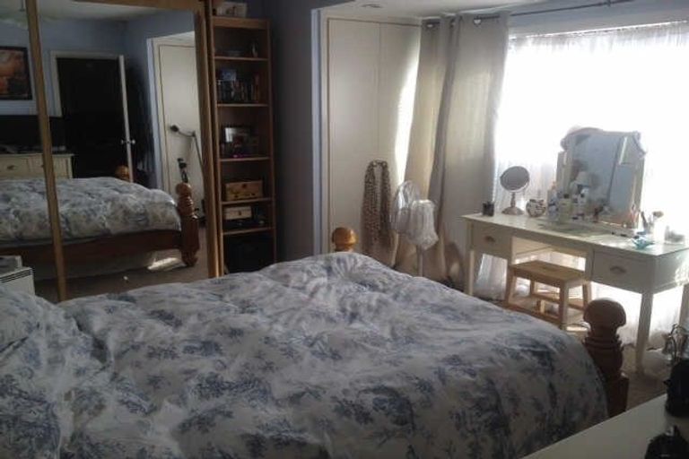 Photo of property in 1/365 Avonhead Road, Avonhead, Christchurch, 8042