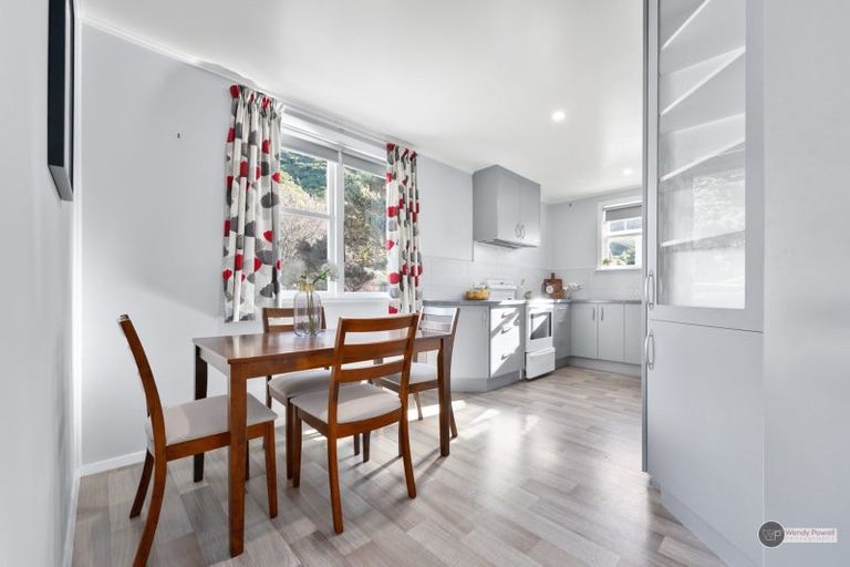 Photo of property in 72 Black Beech Street, Birchville, Upper Hutt, 5018