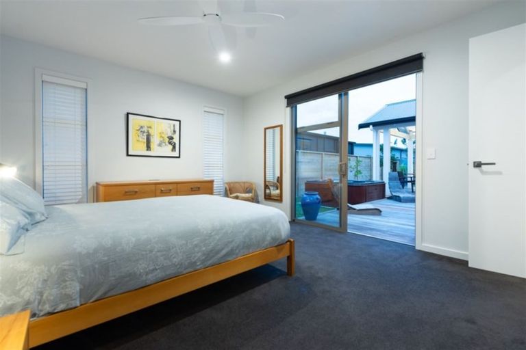 Photo of property in 17 Awatira Drive, Papamoa Beach, Papamoa, 3118