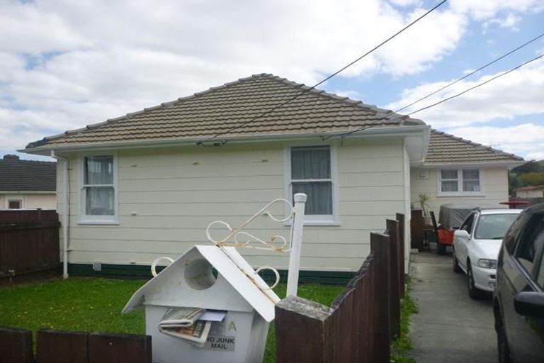 Photo of property in 1/53 Strand Crescent, Naenae, Lower Hutt, 5011