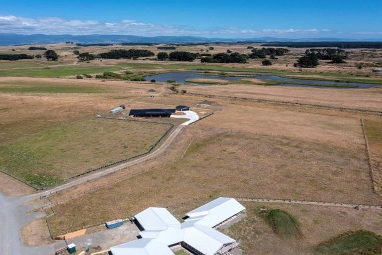 Photo of property in 16 Mowhia Grove, Waitarere, Levin, 5510