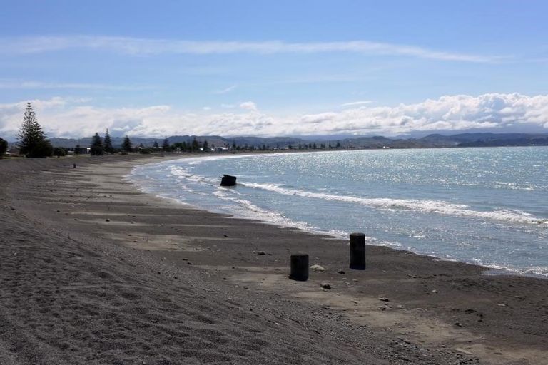 Photo of property in 5 James Street, Westshore, Napier, 4110