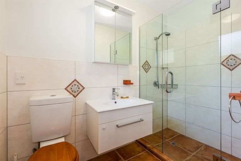 Photo of property in 9 Botany Lane, Whitby, Porirua, 5024