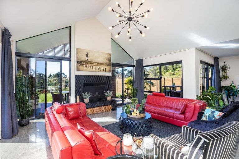 Photo of property in 10 Pike Place, Ferndale, New Plymouth, 4310