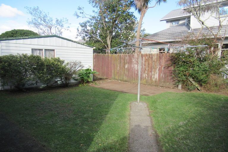 Photo of property in 2 Saint James Avenue, Boulcott, Lower Hutt, 5011