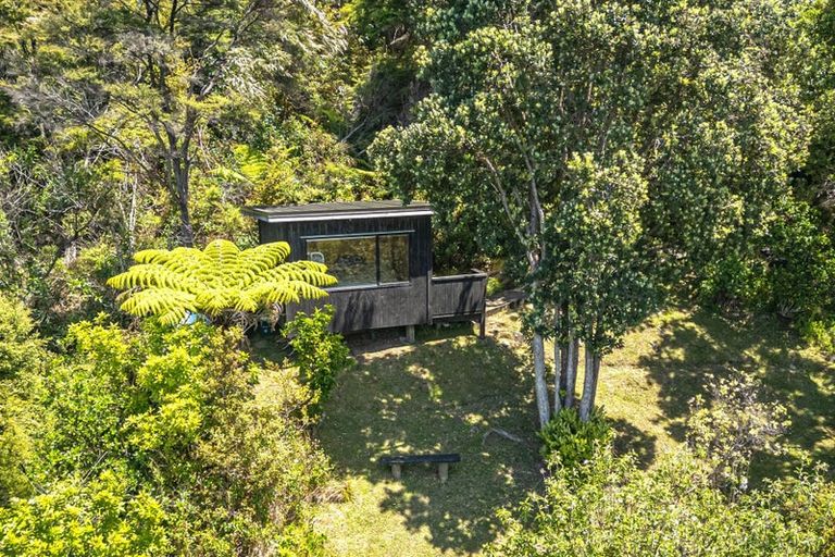 Photo of property in 11 Kowhai Place, Tuateawa, Coromandel, 3583