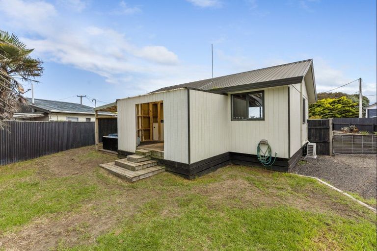 Photo of property in 27 Ruanui Street, Himatangi Beach, Foxton, 4891