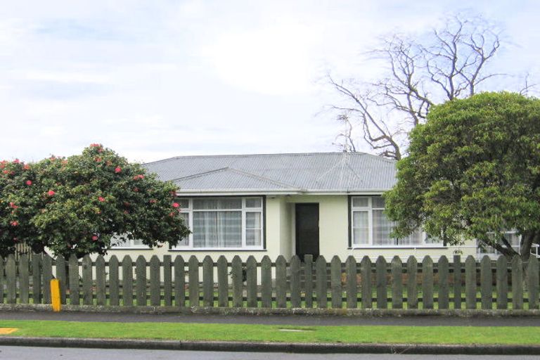 Photo of property in 4 Harrow Place, Hokowhitu, Palmerston North, 4410
