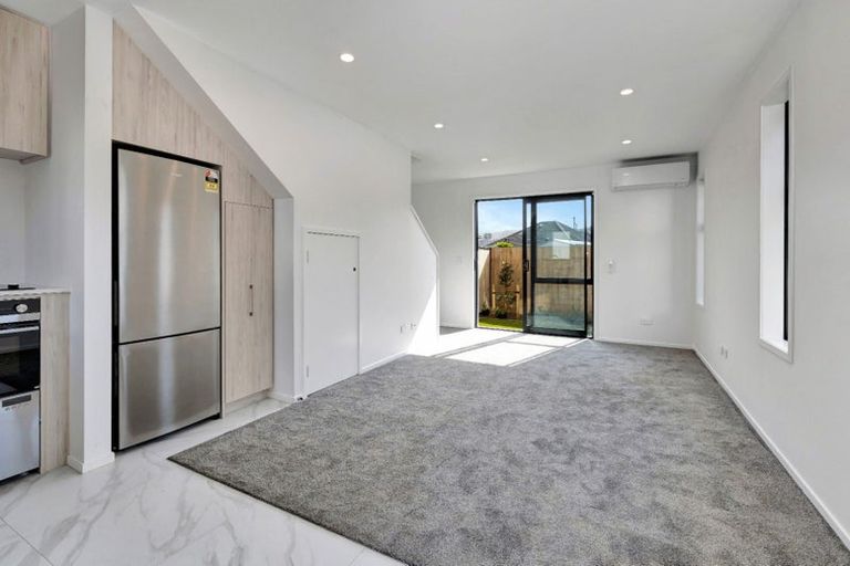 Photo of property in 2/8 Rainey Grove, Taita, Lower Hutt, 5011