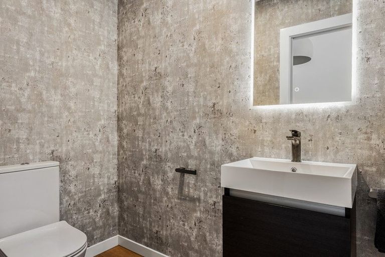 Photo of property in 6 Tekapo Place, Opawa, Christchurch, 8023