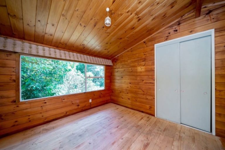 Photo of property in 42 Saxton Road, Upper Vogeltown, New Plymouth, 4371