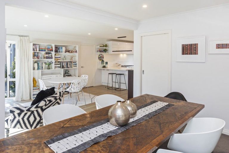 Photo of property in 30a Waiwetu Street, Fendalton, Christchurch, 8052