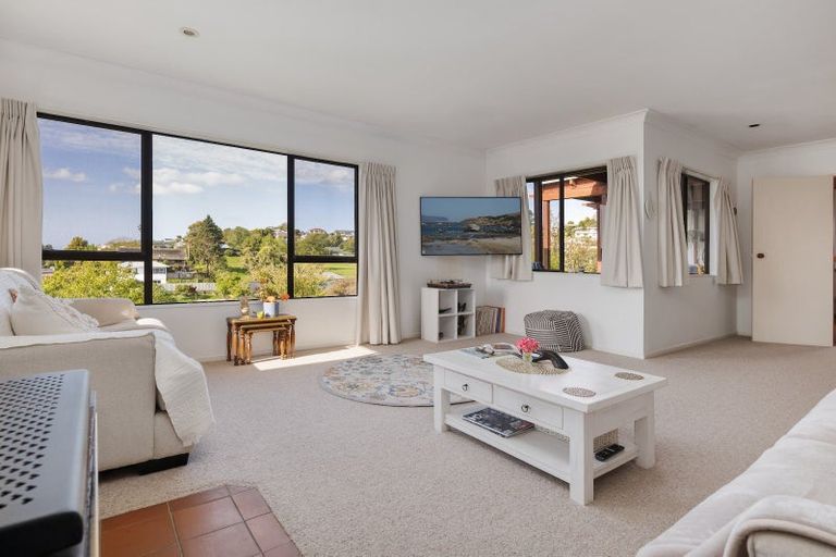 Photo of property in 5 Holmburn Street, Welcome Bay, Tauranga, 3112