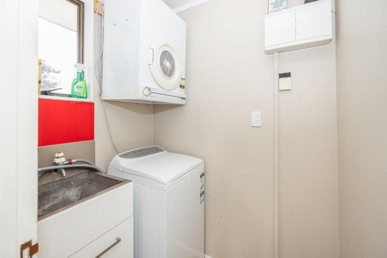 Photo of property in 23d Breckons Avenue, Nawton, Hamilton, 3200