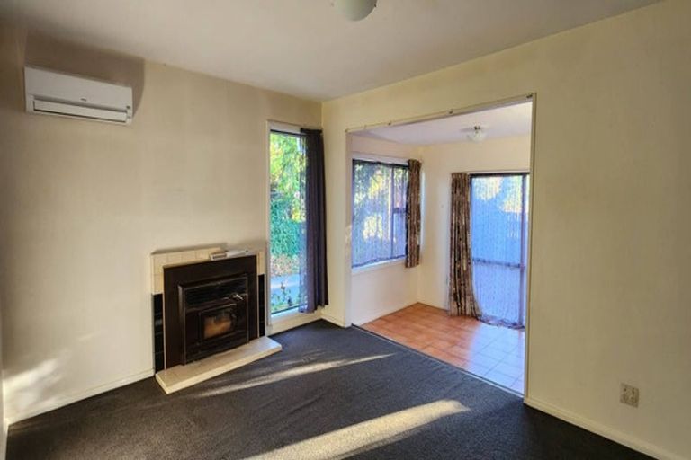 Photo of property in 45 Appleby Crescent, Burnside, Christchurch, 8053