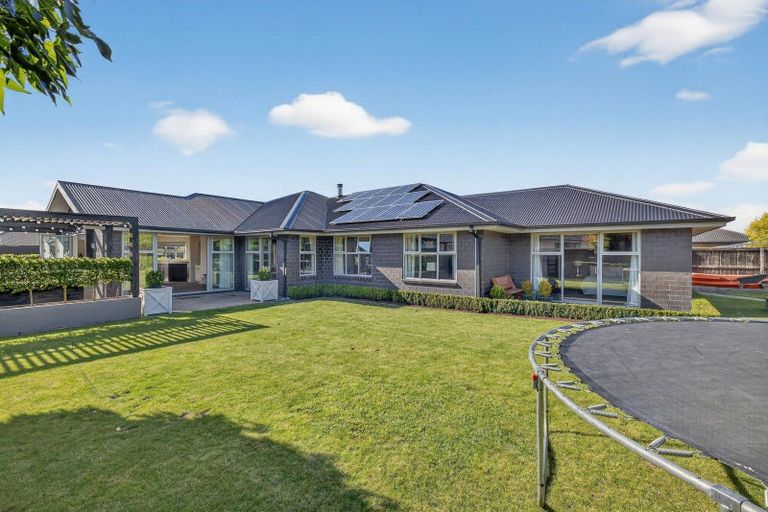 Photo of property in 3 Wattle Lane, Rangiora, 7400