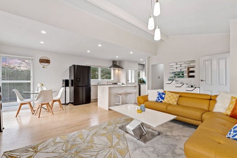 Photo of property in 36 Universal Drive, Henderson, Auckland, 0610