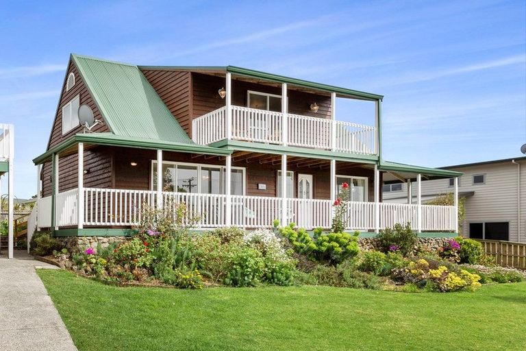 Photo of property in 7 Puriri Street, Raglan, 3225