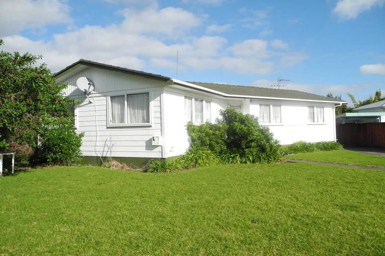 Photo of property in 83 Sunderlands Road, Half Moon Bay, Auckland, 2012