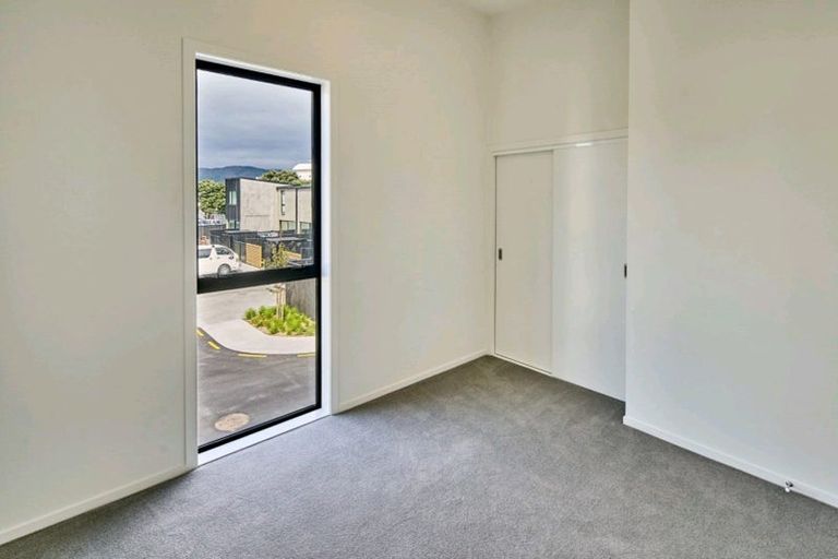 Photo of property in 15 Te Ara O Paetutu, Petone, Lower Hutt, 5012