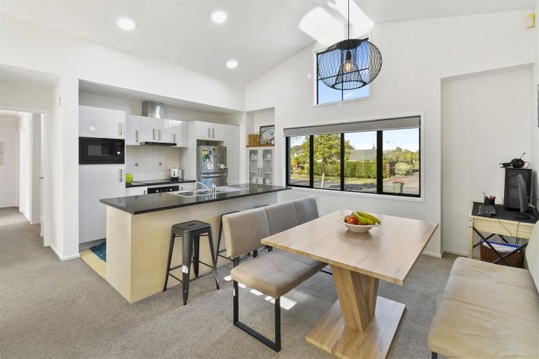 Photo of property in 59 Foxlaw Street, Randwick Park, Auckland, 2105