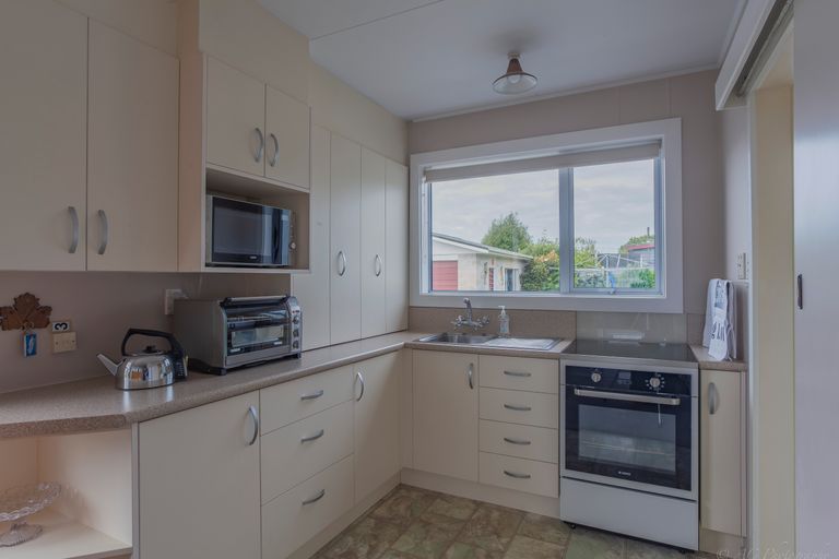 Photo of property in 3/9 Oxford Street, West End, Timaru, 7910