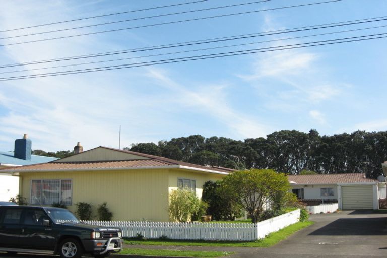 Photo of property in 3/36 Hine Street, New Plymouth, 4310