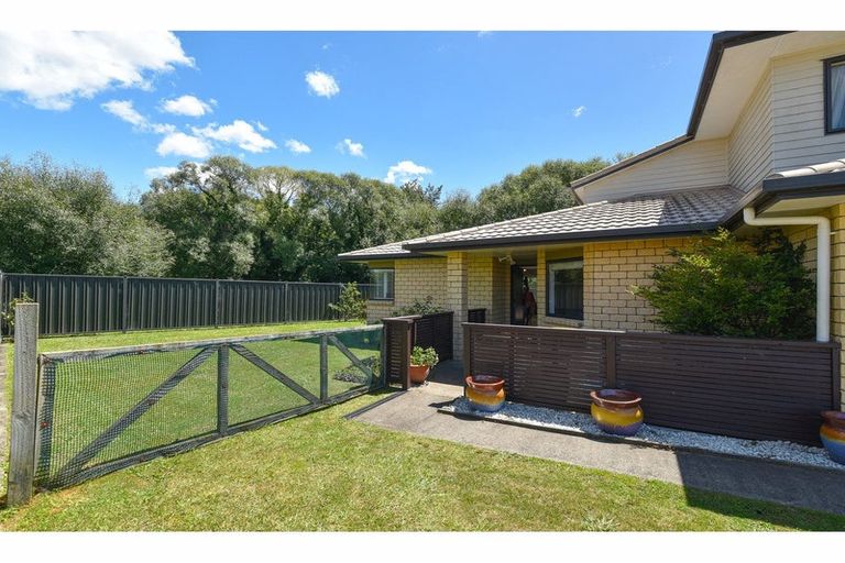 Photo of property in 56/64 Kawaha Point Road, Kawaha Point, Rotorua, 3010