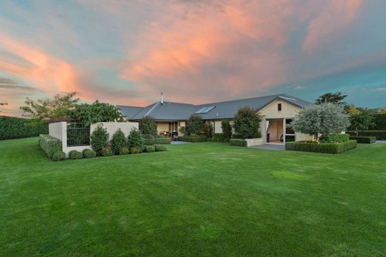 Photo of property in 10 Leyland Crescent, Swannanoa, Kaiapoi, 7692