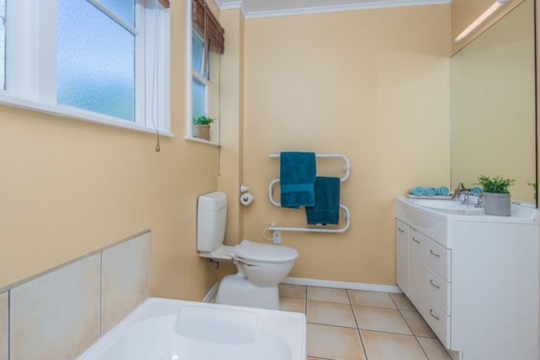 Photo of property in 55 Ohariu Road, Johnsonville, Wellington, 6037