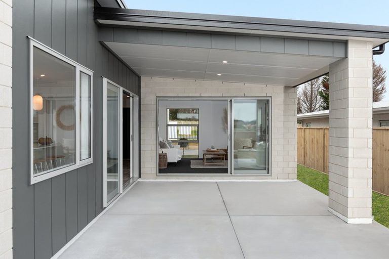 Photo of property in 25 Tamihana Avenue, Pyes Pa, Tauranga, 3112