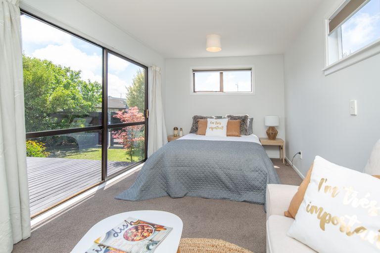 Photo of property in 2/146 Beach Road, North New Brighton, Christchurch, 8083