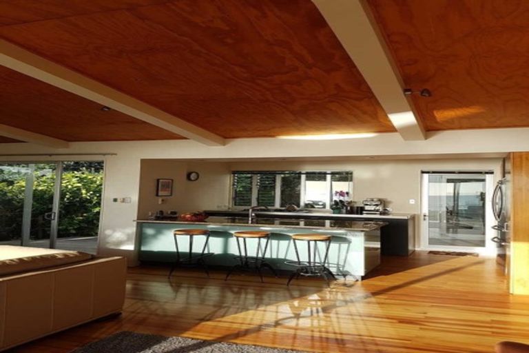 Photo of property in 235 Rosetta Road, Raumati Beach, Paraparaumu, 5032