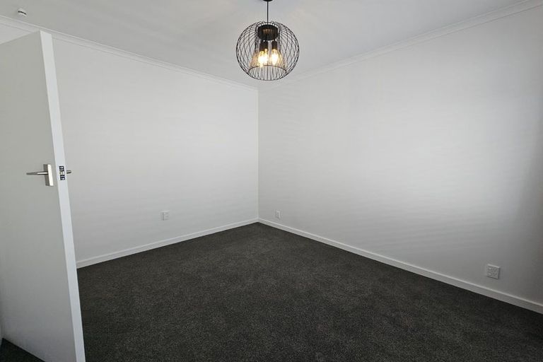 Photo of property in 41 Tokomaru Street, Welbourn, New Plymouth, 4312