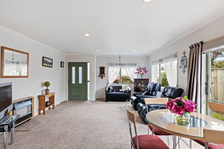 Photo of property in 4/28 Browne Street, Waitara, 4320