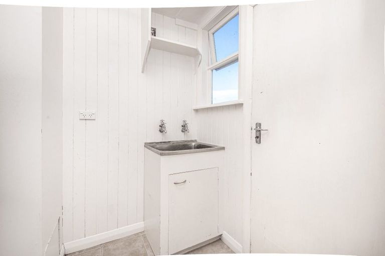 Photo of property in 73a Waiuta Street, Titahi Bay, Porirua, 5022