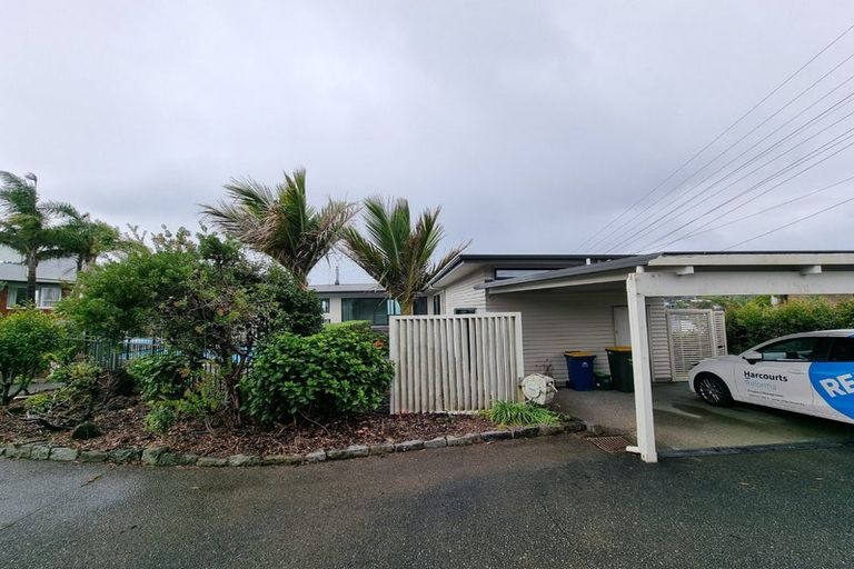 Photo of property in 69 Aberdeen Road, Castor Bay, Auckland, 0620