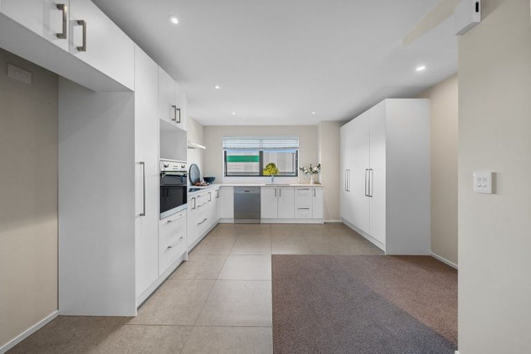 Photo of property in 35 Settlers Avenue, Hobsonville, Auckland, 0618