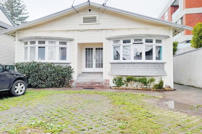 Photo of property in 73 Michael Bosher Way, Flat Bush, Auckland, 2019
