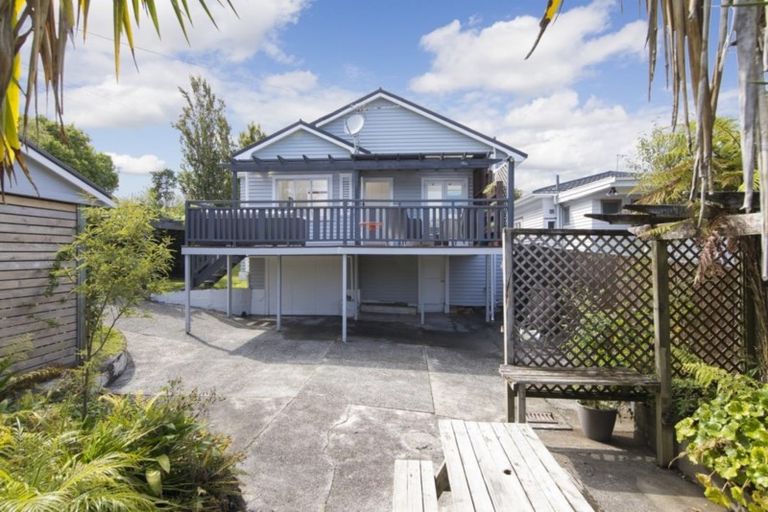 Photo of property in 23 Lemington Road, Westmere, Auckland, 1022