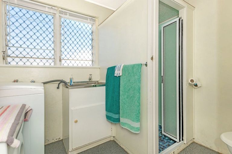 Photo of property in 9 Tolerton Avenue, Elgin, Gisborne, 4010