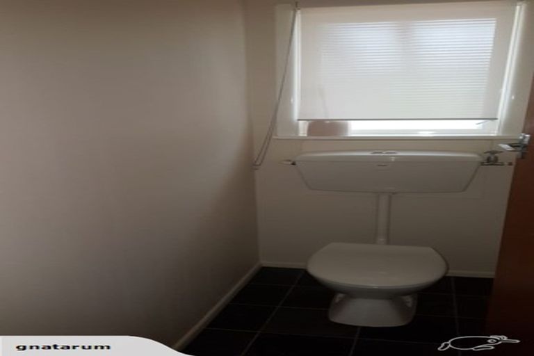 Photo of property in 11 Busby Place, Awapuni, Palmerston North, 4412