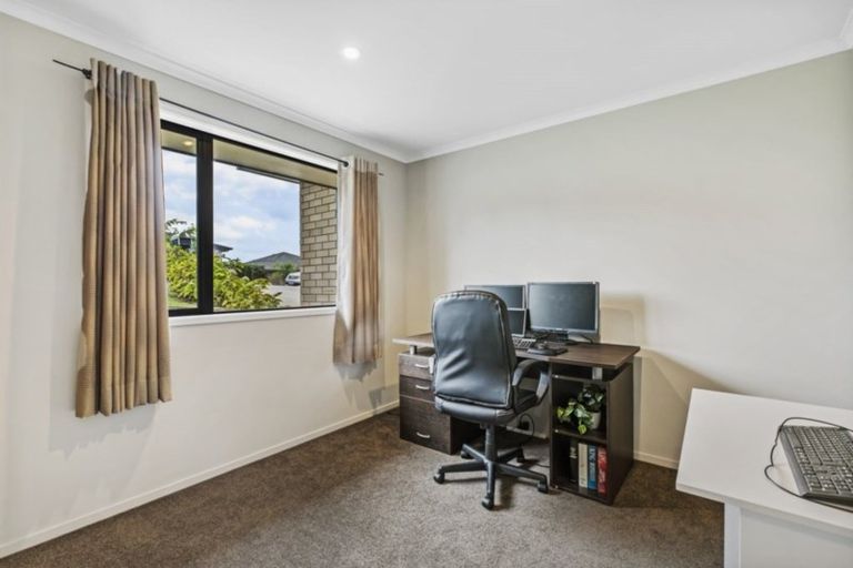 Photo of property in 5 Canmore Street, Pokeno, 2402