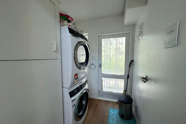 Photo of property in 78 Churton Drive, Churton Park, Wellington, 6037