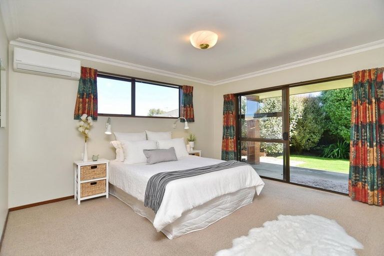 Photo of property in 2 Rex Place, Rangiora, 7400