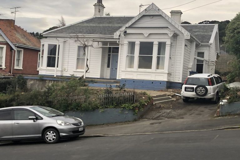 Photo of property in 10 Heriot Row, Dunedin Central, Dunedin, 9016