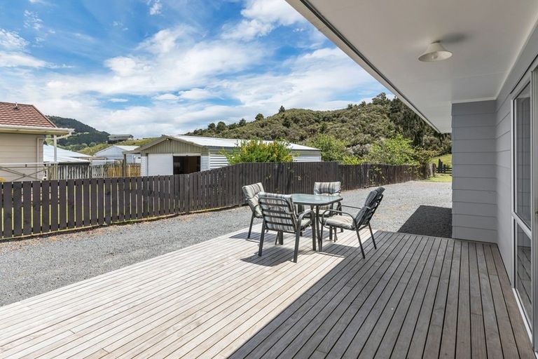 Photo of property in 1 Belton Place, Hikurangi, 0114