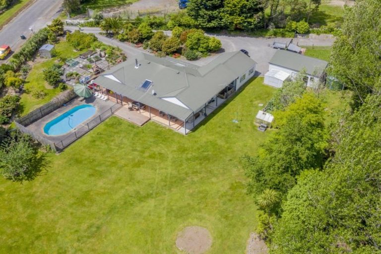 Photo of property in 73 Greenwood Boulevard, Otaki, 5512