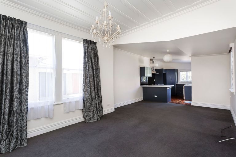 Photo of property in 10 Grove Street, Saint Kilda, Dunedin, 9012